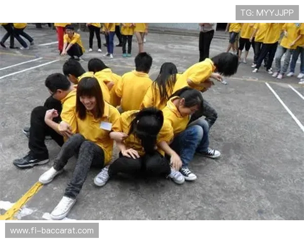 以班级为单位的多功能游戏手机设计方案助力课堂互动与团队协作